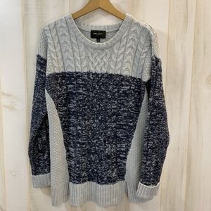 Romeo + Juliet Couture Gray Blue Cable Sweater M
